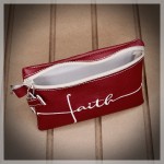 Wallet Pouch V1 Con Zipper, Inicial y Gancho/Llavero Unlined
